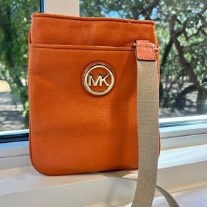 Michael Kors Crossbody